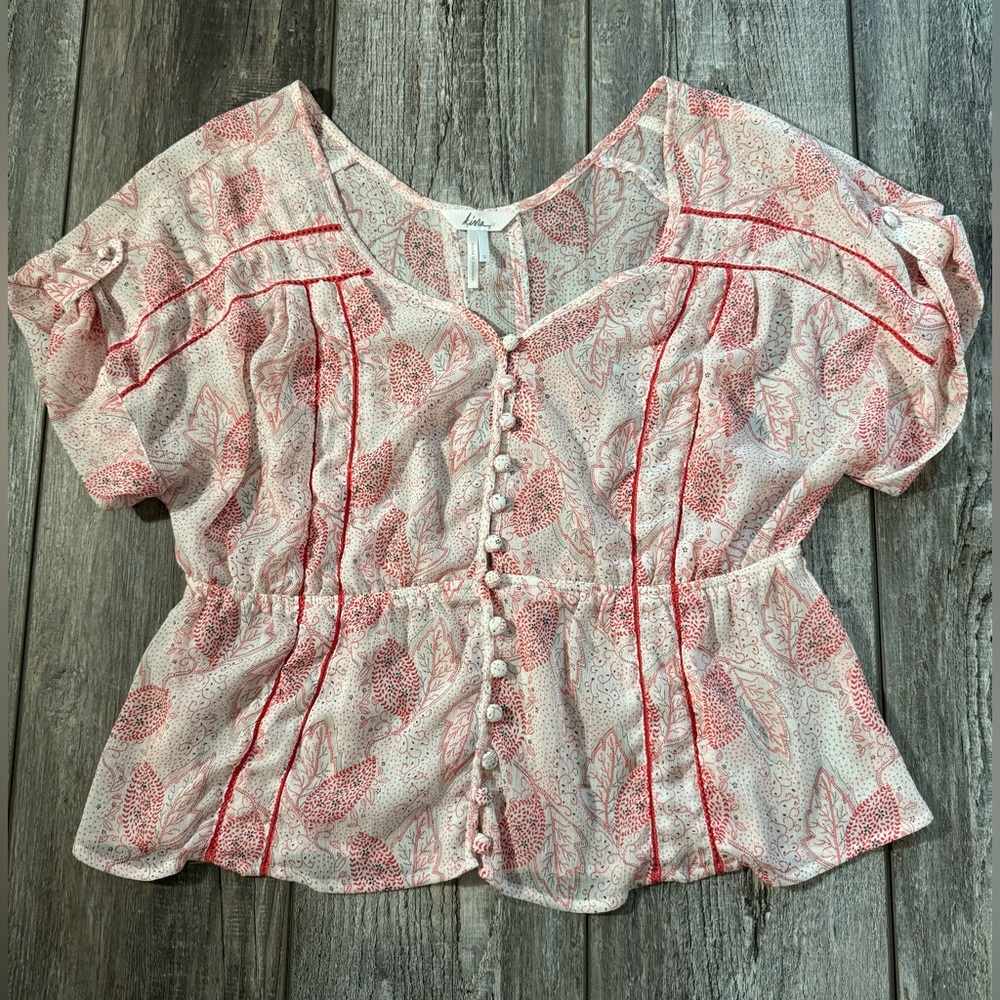 KIRRA Sheer V-Neck Flowy and Lightweight Top - S